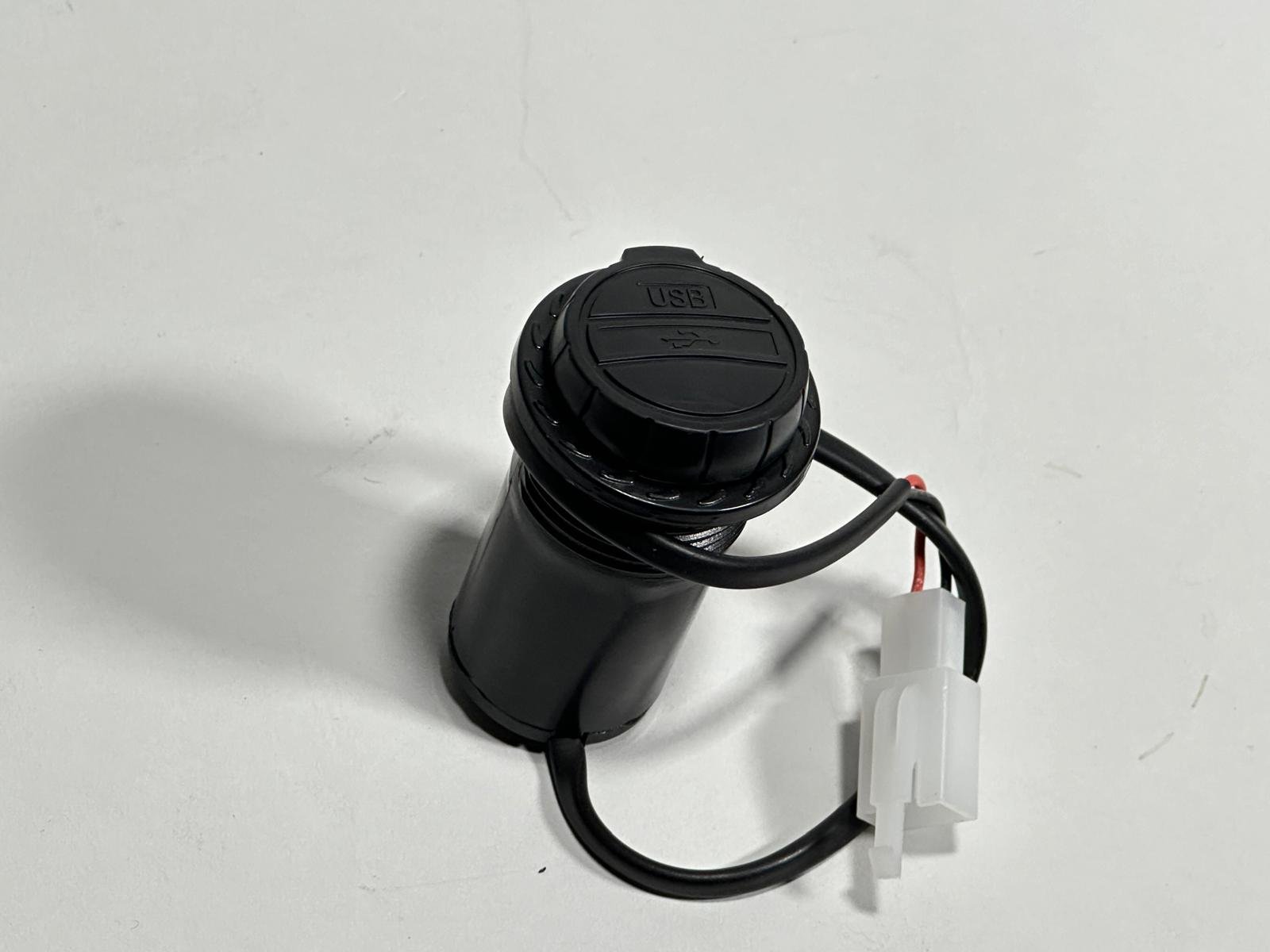 USB Şarj Ünitesi - Glamaro Max