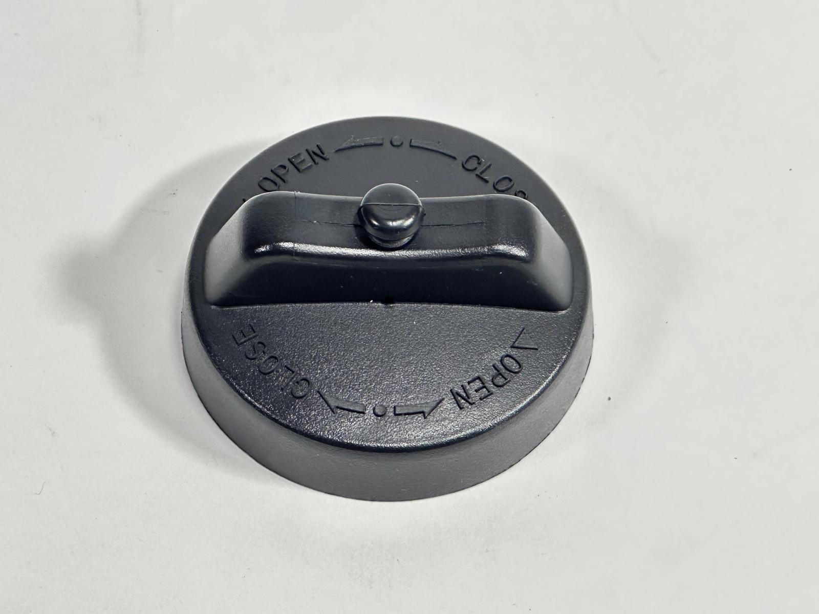 Benzin Depo Kapak Plastiği - Glamaro Max